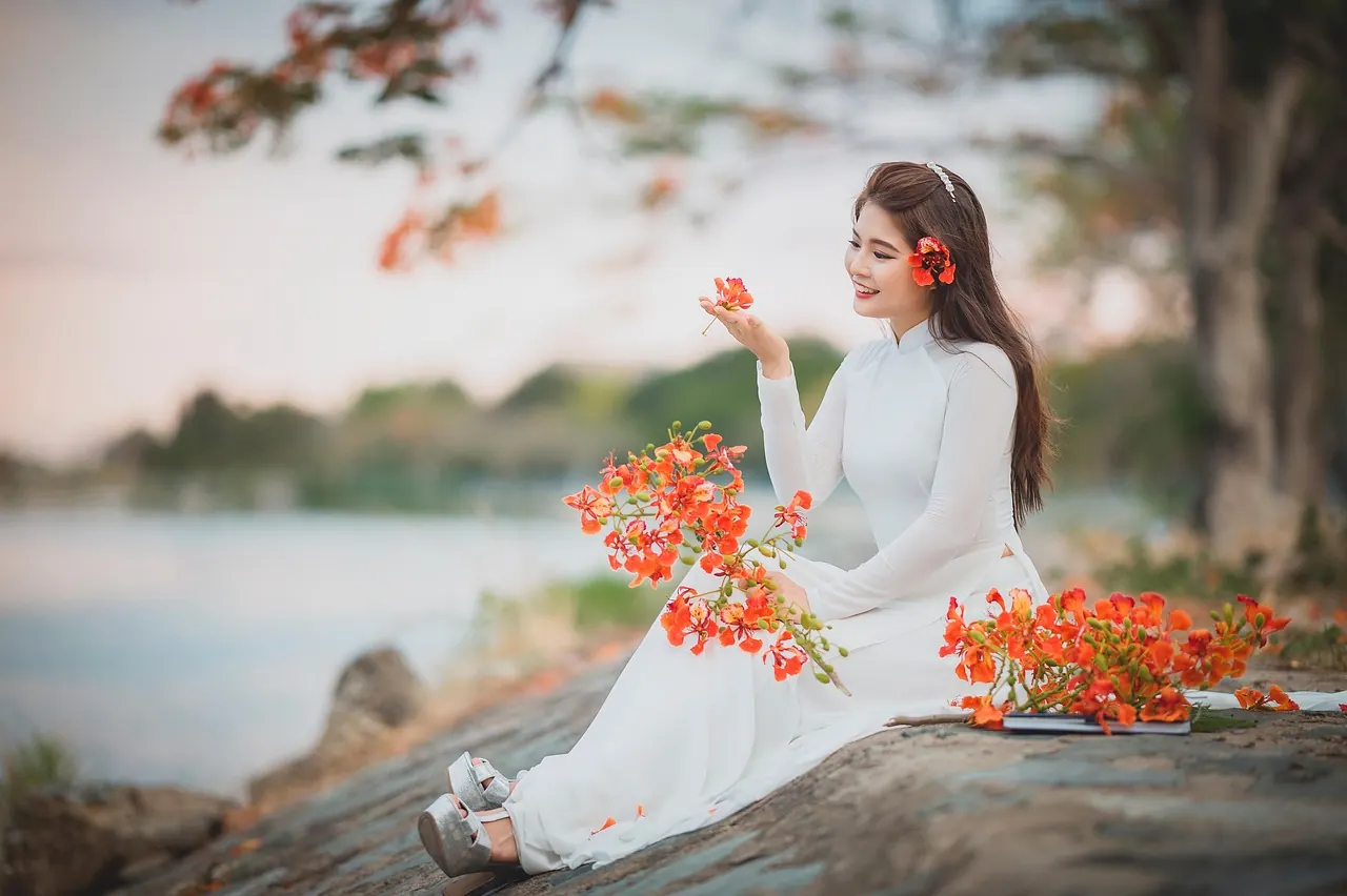 Đội ngũ làm việc tại văn phòng